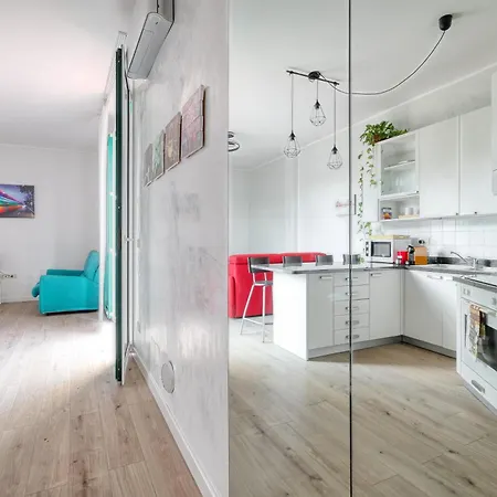 Rainbow House Via Dei Carafa Milan Apartment Exterior photo