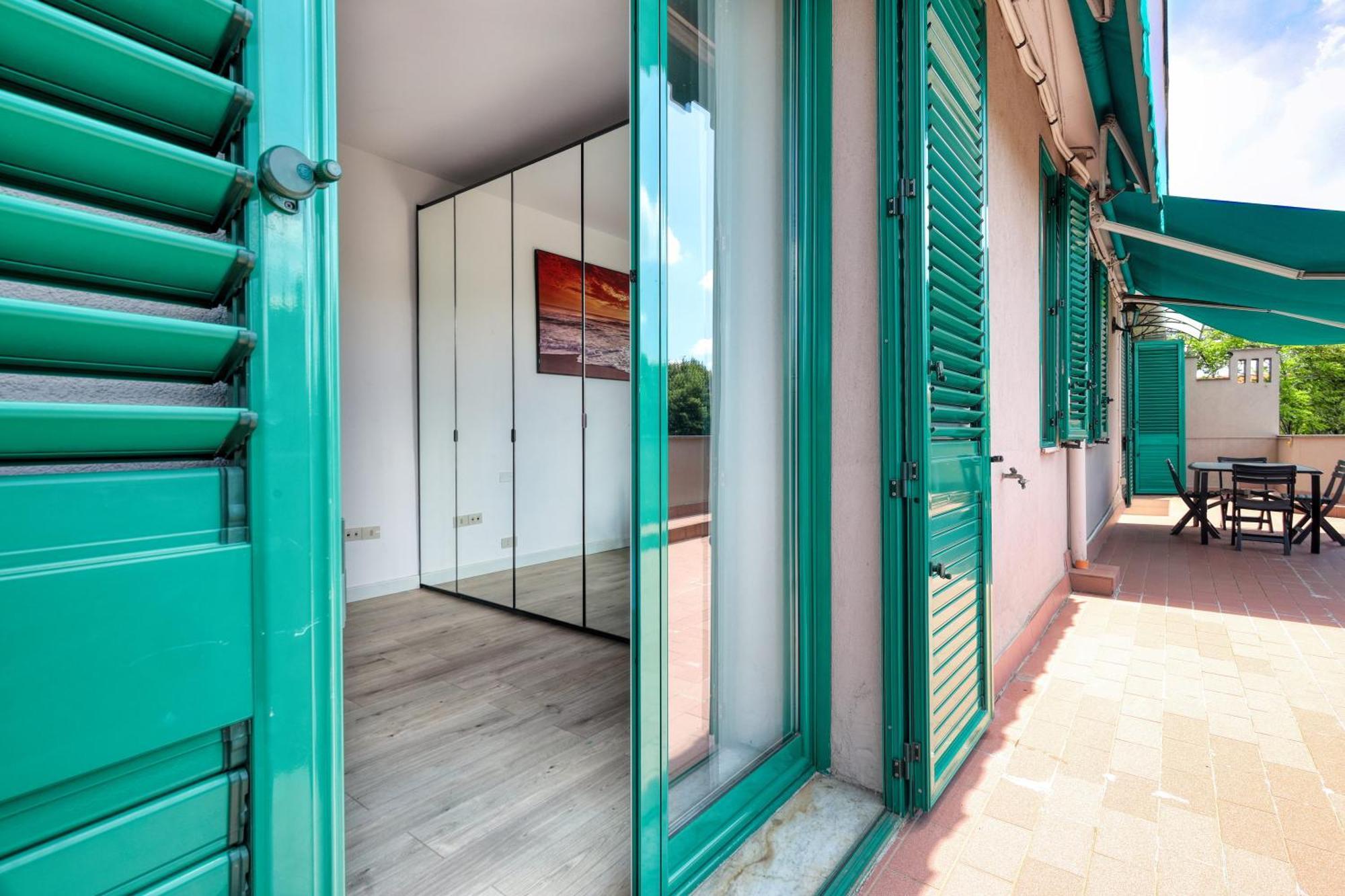 Appartamento Rainbow House Via Dei Carafa
